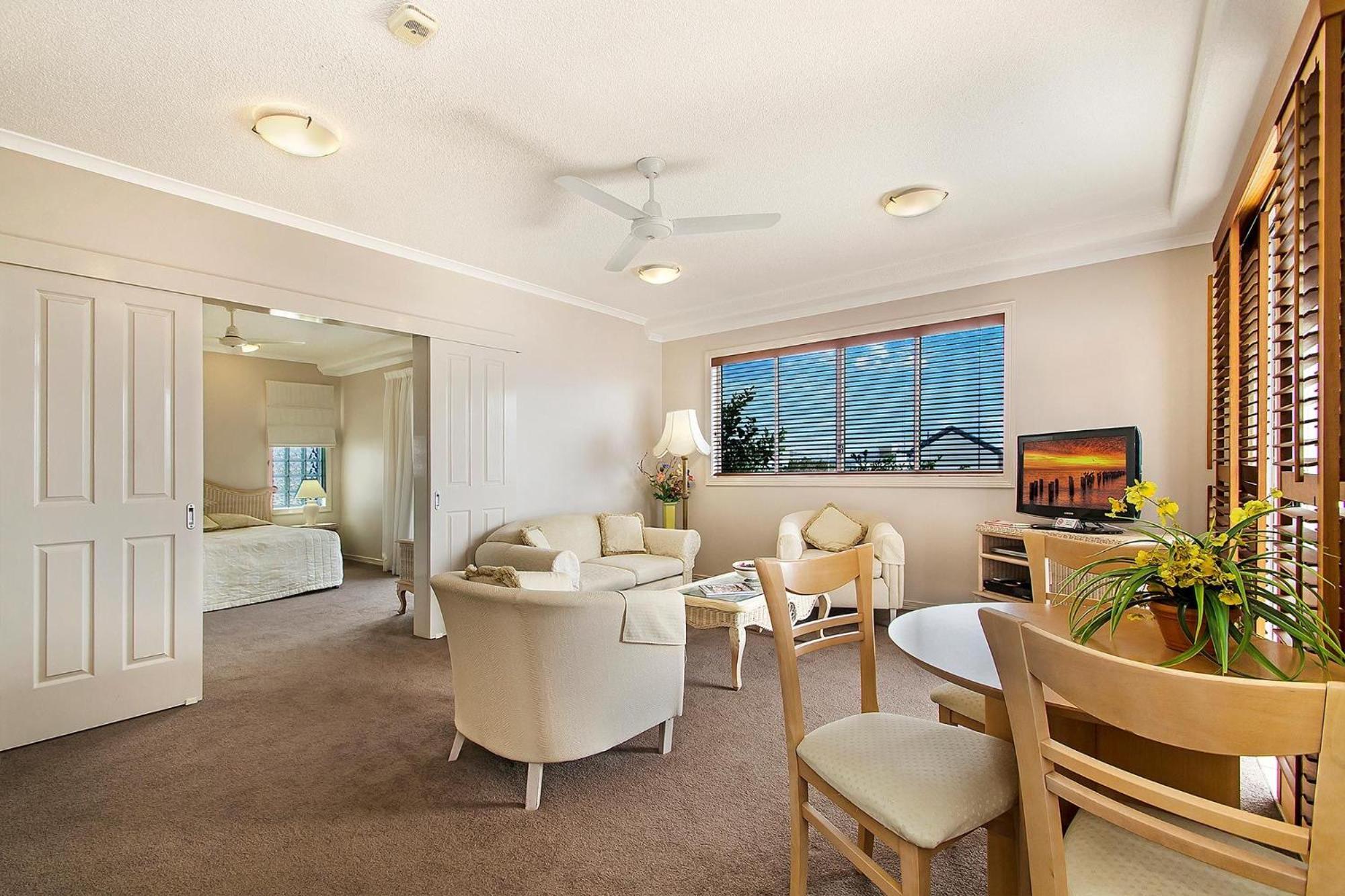 Myconos Aparthotel
